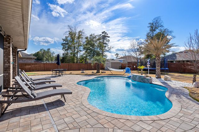 6202 Nanterre Cove, Crestview, FL 32536