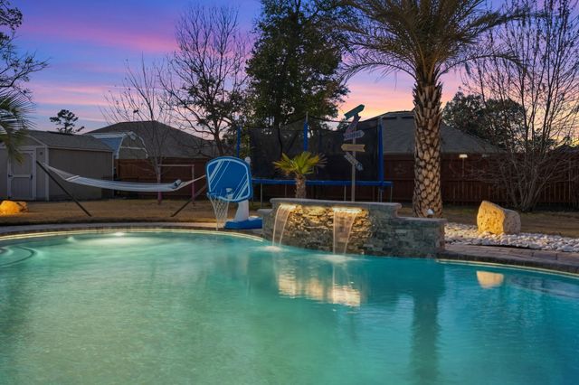 6202 Nanterre Cove, Crestview, FL 32536