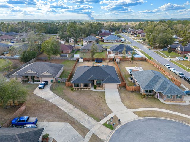 6202 Nanterre Cove, Crestview, FL 32536