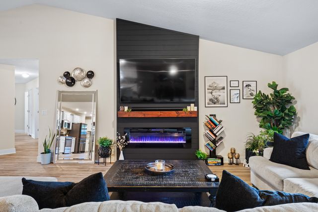 6202 Nanterre Cove, Crestview, FL 32536