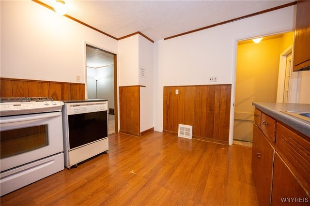 4664 Tomaka Drive, Hamburg, NY 14075