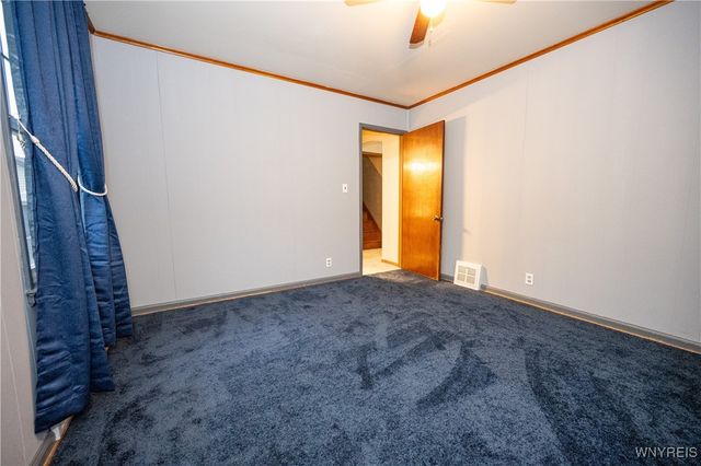 4664 Tomaka Drive, Hamburg, NY 14075