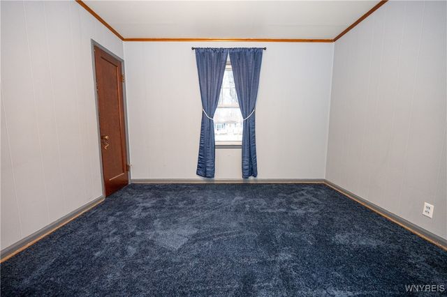 4664 Tomaka Drive, Hamburg, NY 14075