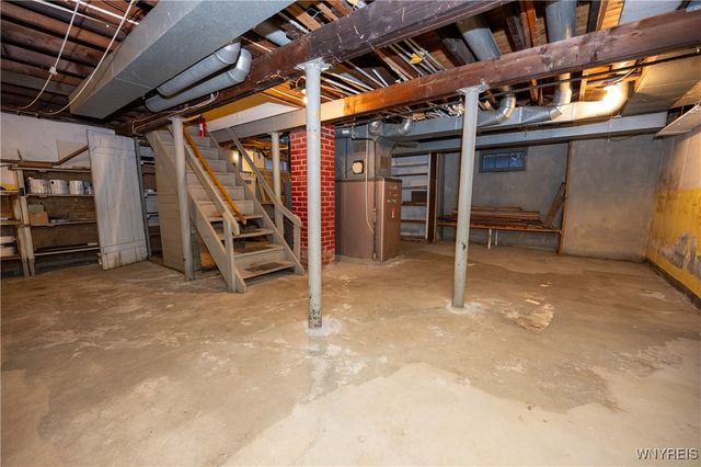 4664 Tomaka Drive, Hamburg, NY 14075