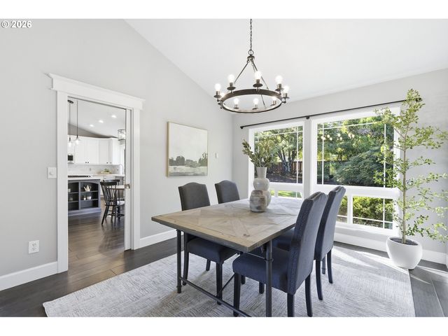 4595 Nw MALHUER Ave, Portland, OR 97229
