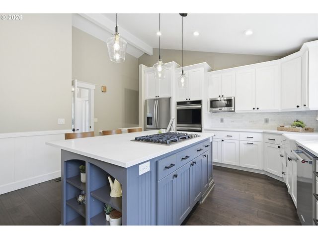 4595 Nw MALHUER Ave, Portland, OR 97229