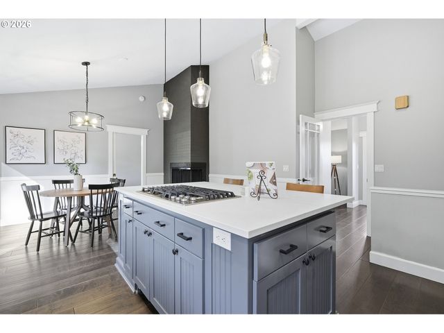 4595 Nw MALHUER Ave, Portland, OR 97229