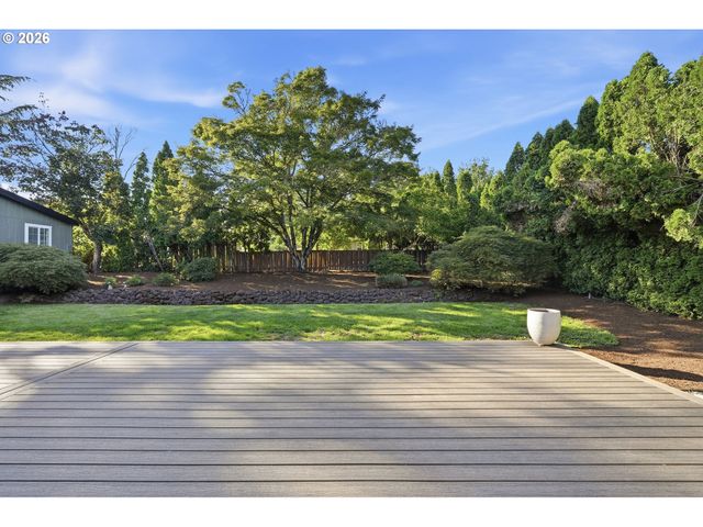 4595 Nw MALHUER Ave, Portland, OR 97229