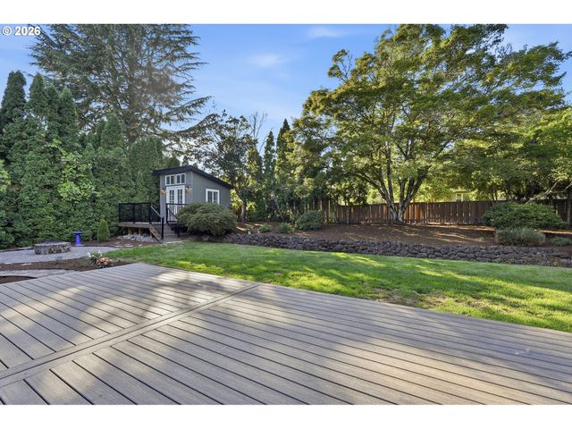 4595 Nw MALHUER Ave, Portland, OR 97229