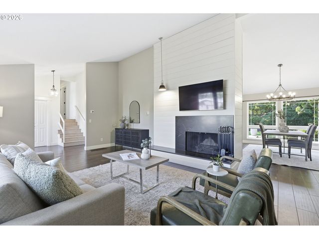 4595 Nw MALHUER Ave, Portland, OR 97229