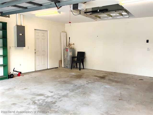 334 Sunshine Avenue, Lake Placid, FL 33852