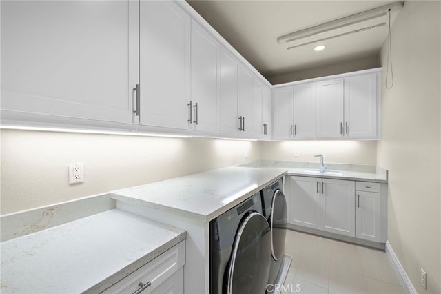 108 Grassblade, Irvine, CA 92618