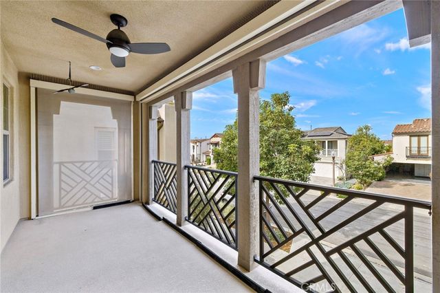 108 Grassblade, Irvine, CA 92618