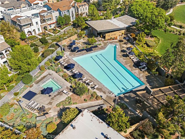 108 Grassblade, Irvine, CA 92618