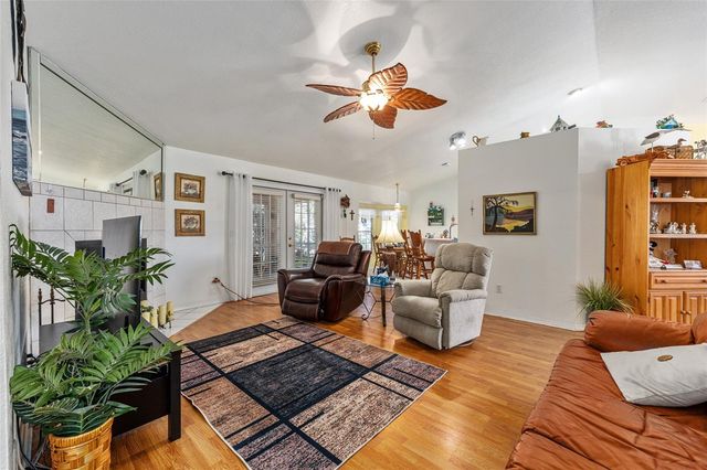 10090 SW 78TH COURT, Ocala, FL 34476