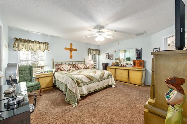 10090 SW 78TH COURT, Ocala, FL 34476