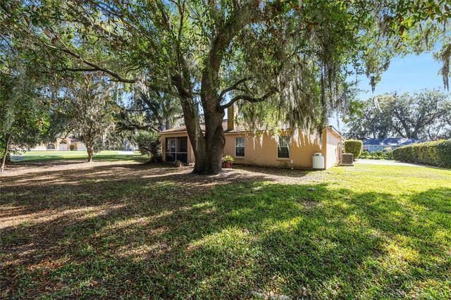 10090 SW 78TH COURT, Ocala, FL 34476