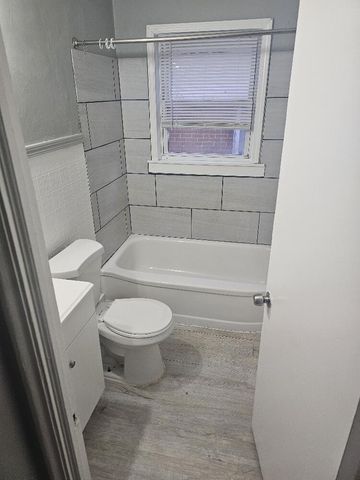 18417 Glastonbury, Detroit City, MI 48219