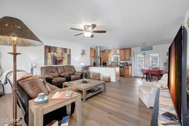 10921 W EL CAPITAN Circle, Sun City, AZ 85351