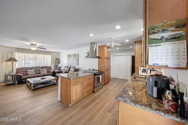 10921 W EL CAPITAN Circle, Sun City, AZ 85351