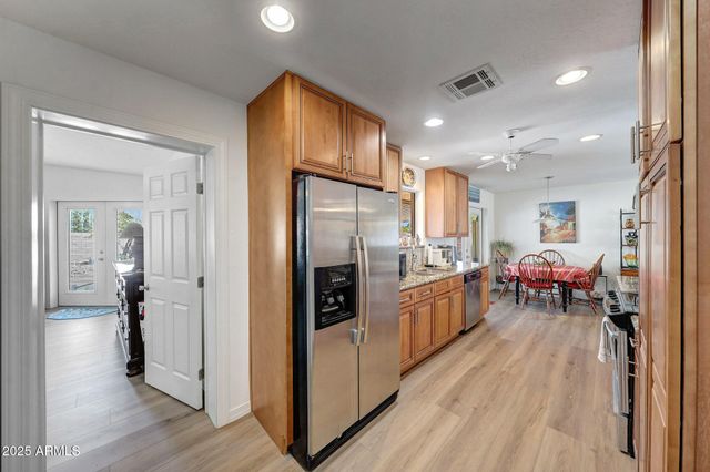 10921 W EL CAPITAN Circle, Sun City, AZ 85351