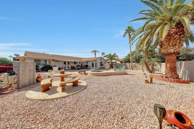 10921 W EL CAPITAN Circle, Sun City, AZ 85351