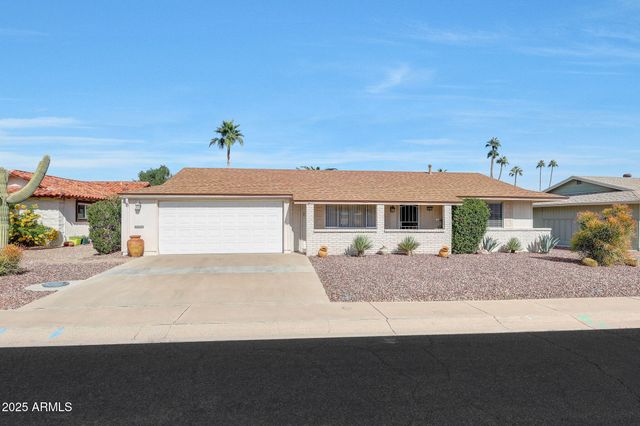 10921 W EL CAPITAN Circle, Sun City, AZ 85351