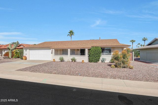 10921 W EL CAPITAN Circle, Sun City, AZ 85351