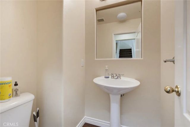 28148 Cabrillo Lane, Valencia, CA 91354