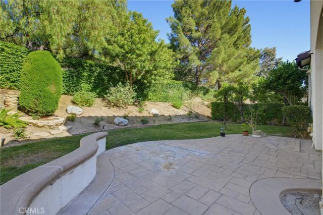 28148 Cabrillo Lane, Valencia, CA 91354