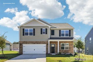 467 Dazzle Loop, Newton, NC 28658