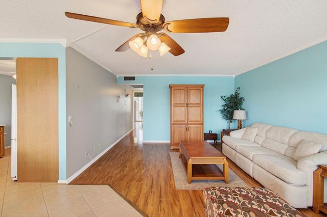 3007 Yarmouth A, Boca Raton, FL 33434