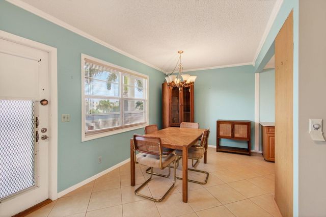 3007 Yarmouth A, Boca Raton, FL 33434