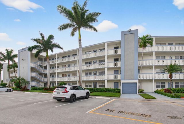 3007 Yarmouth A, Boca Raton, FL 33434