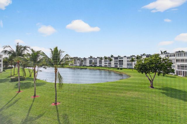 3007 Yarmouth A, Boca Raton, FL 33434
