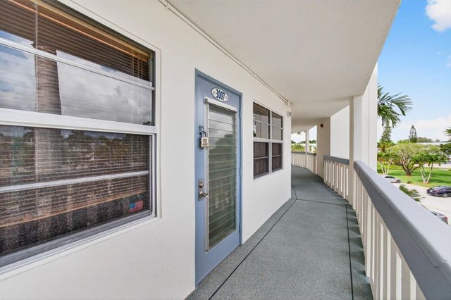 3007 Yarmouth A, Boca Raton, FL 33434