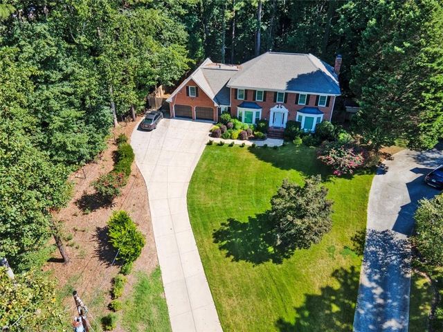 415 Spindle Court, Sandy Springs, GA 30350