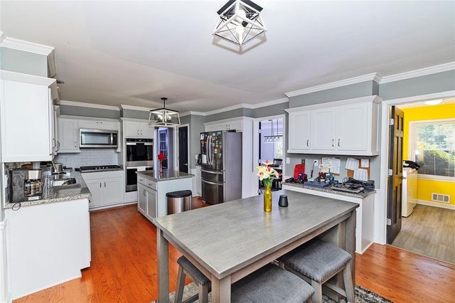 415 Spindle Court, Sandy Springs, GA 30350