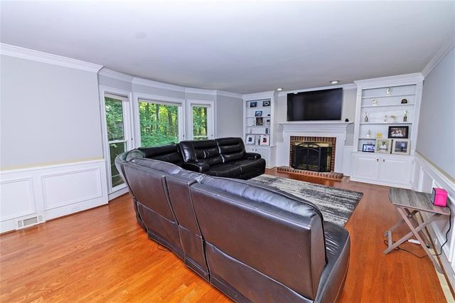415 Spindle Court, Sandy Springs, GA 30350