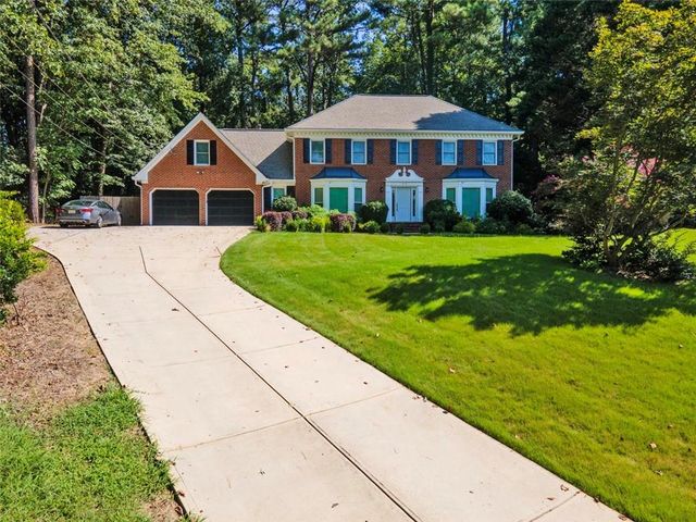 415 Spindle Court, Sandy Springs, GA 30350