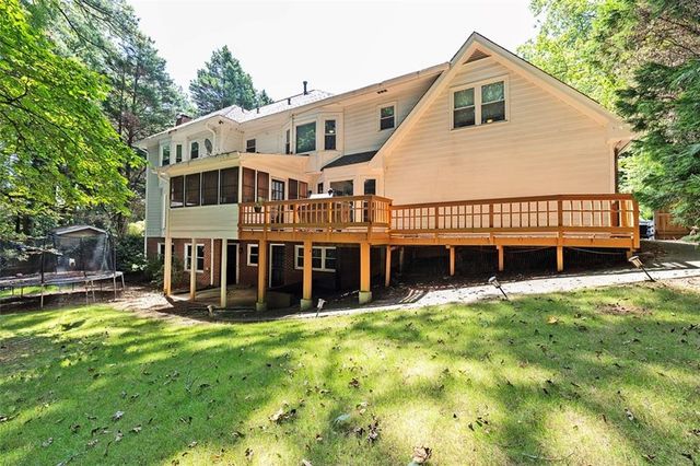 415 Spindle Court, Sandy Springs, GA 30350