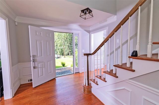 415 Spindle Court, Sandy Springs, GA 30350