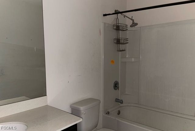 815 Lystra AVE, Fort Myers, FL 33913