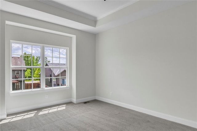 12501 Parkview Avenue, Kansas City, KS 66109