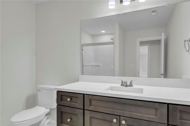 12501 Parkview Avenue, Kansas City, KS 66109