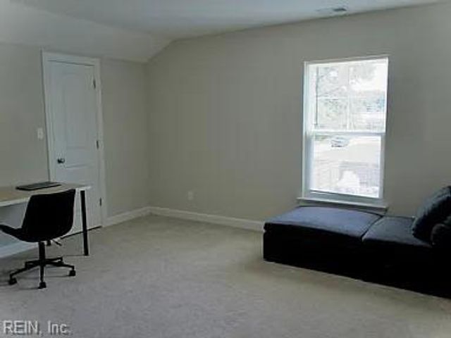 121 Matt LN, Virginia Beach, VA 23454