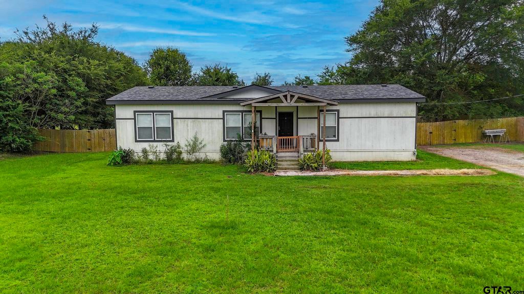 20970 Joe Paul Ln, Chandler, TX 75758