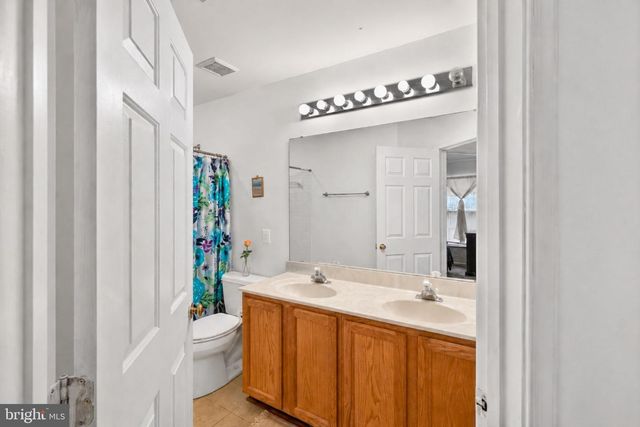 7318 ROTUNDA CT, Clinton, MD 20735