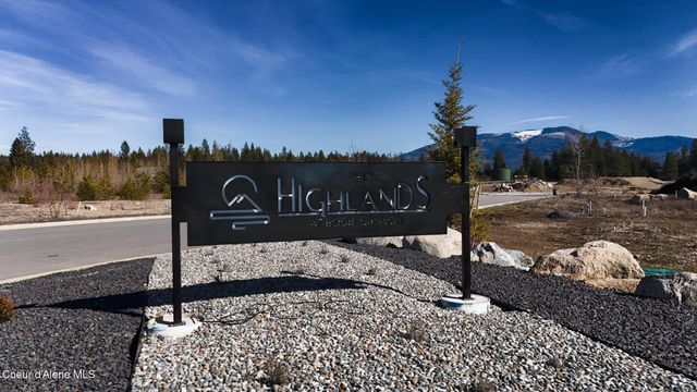300 Sunterra Circle, Priest River, ID 83856