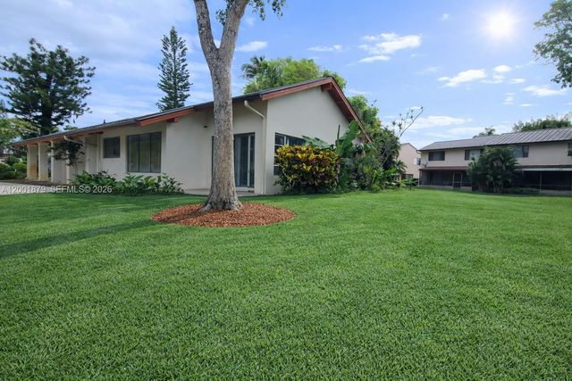 5524 Constant Spring Terrace 213, Lauderhill, FL 33319